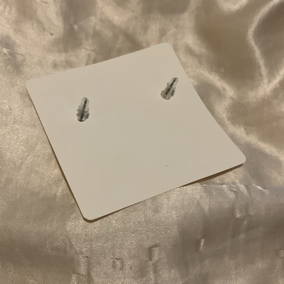 Gold Bow Earrings - Picture 4 of 4